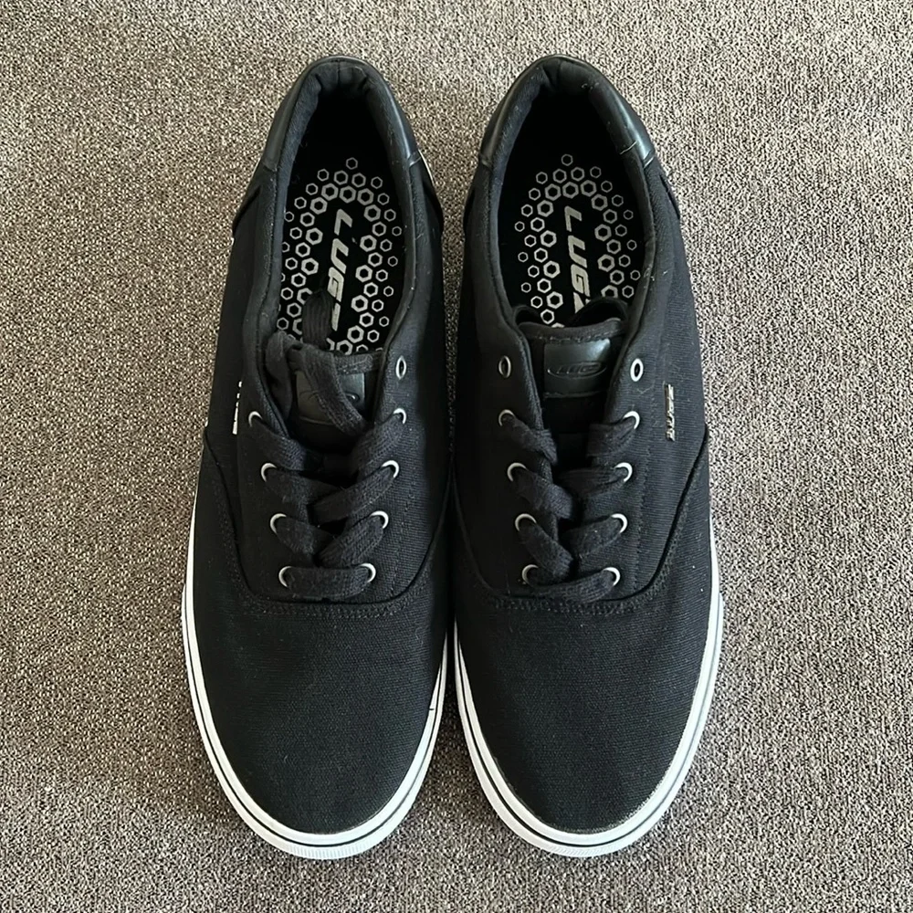 Lugz Men’s Magic-060 Avi Canvas Low Top Skate Sneaker